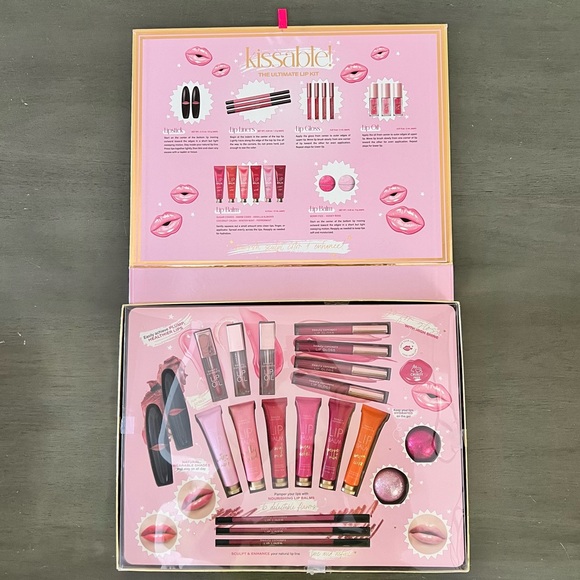 Kissable Other - NEW Beauty Concepts Kissable Ultimate Lip Kit 8 Balms 4 Gloss 3 Oils 2 Lipstick